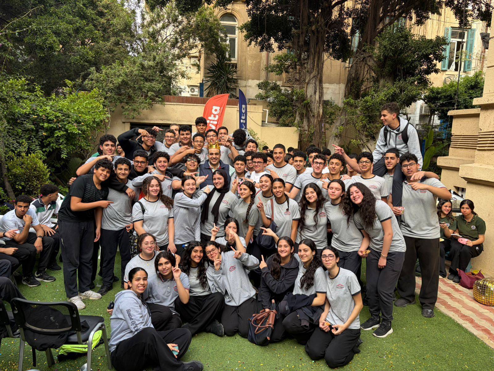 Dr. Ahmed with the class
